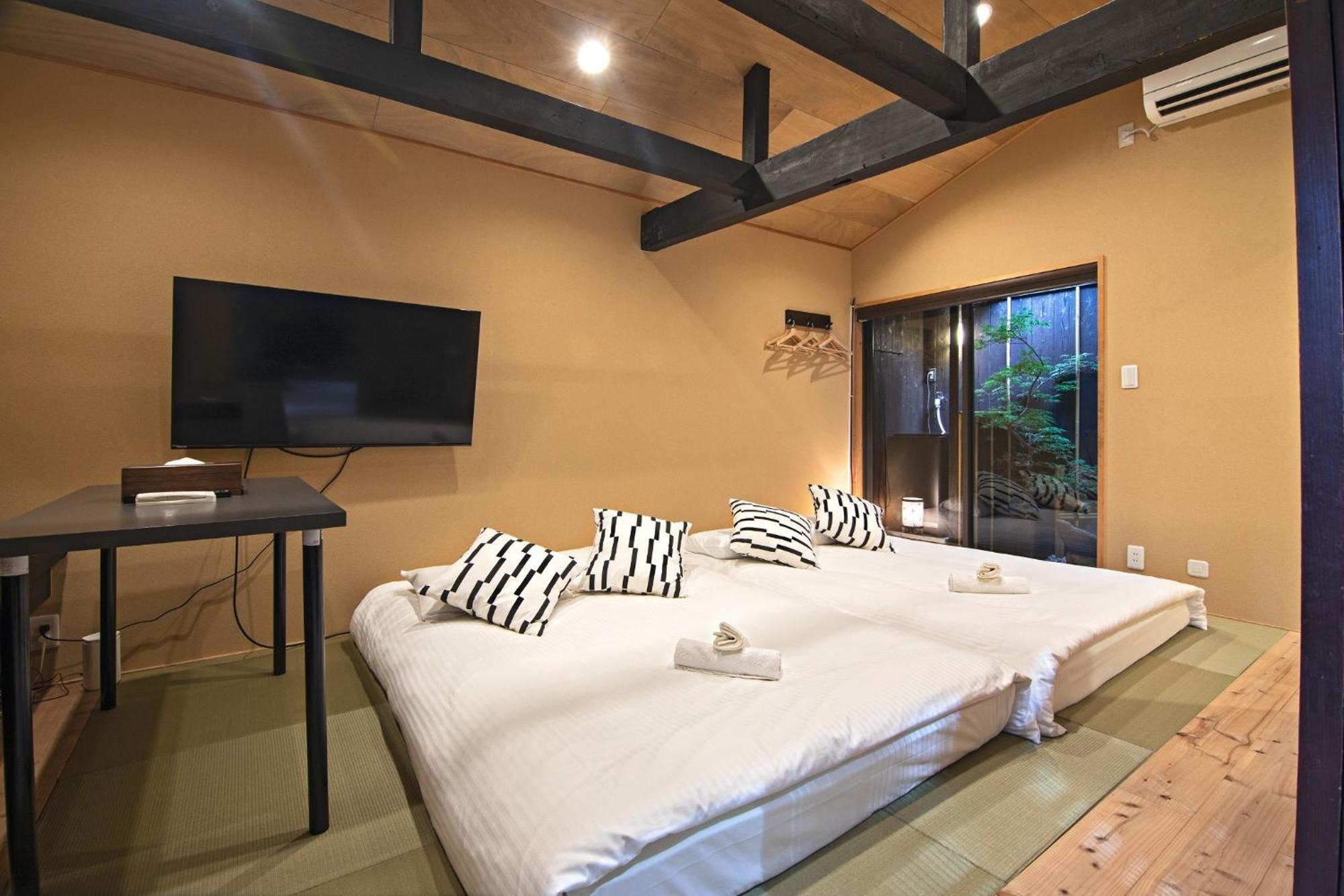 - House - Vacation 13904 *